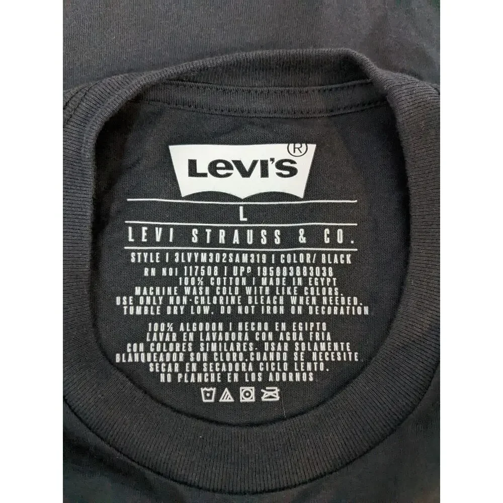 Levi's‎ TShirt Men's Large Black Distressed Logo Short Sleeve Crew Neck Staple